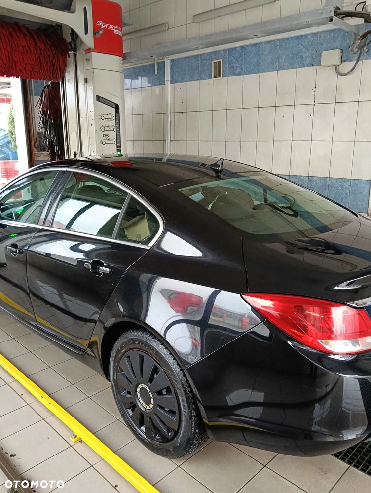 Opel Insignia 1.8 Cosmo - 1
