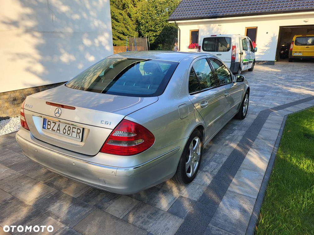 Mercedes-Benz Klasa E 220 CDI Automatik Elegance - 5