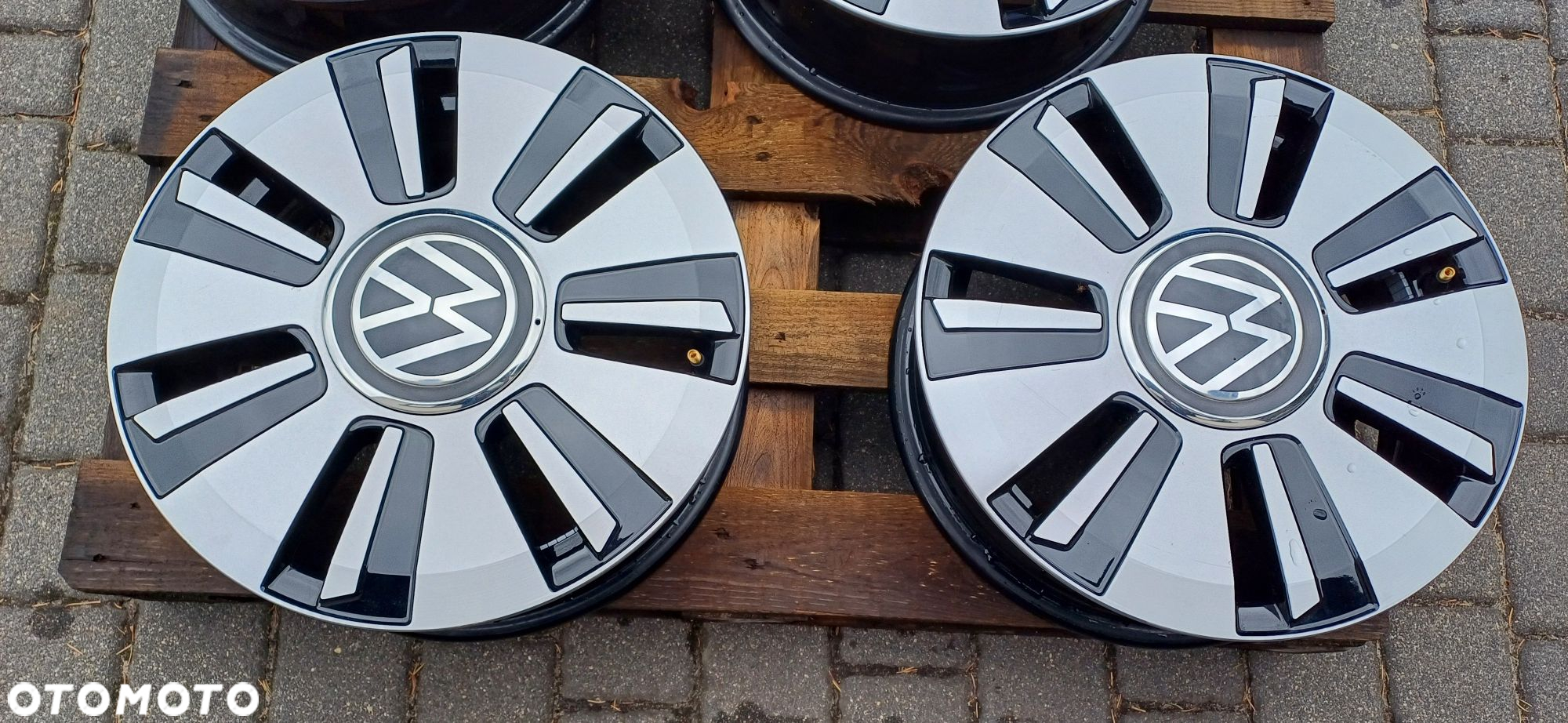 Alufelgi VW 5x15 cali , rozstaw śrub 4x100. - 2