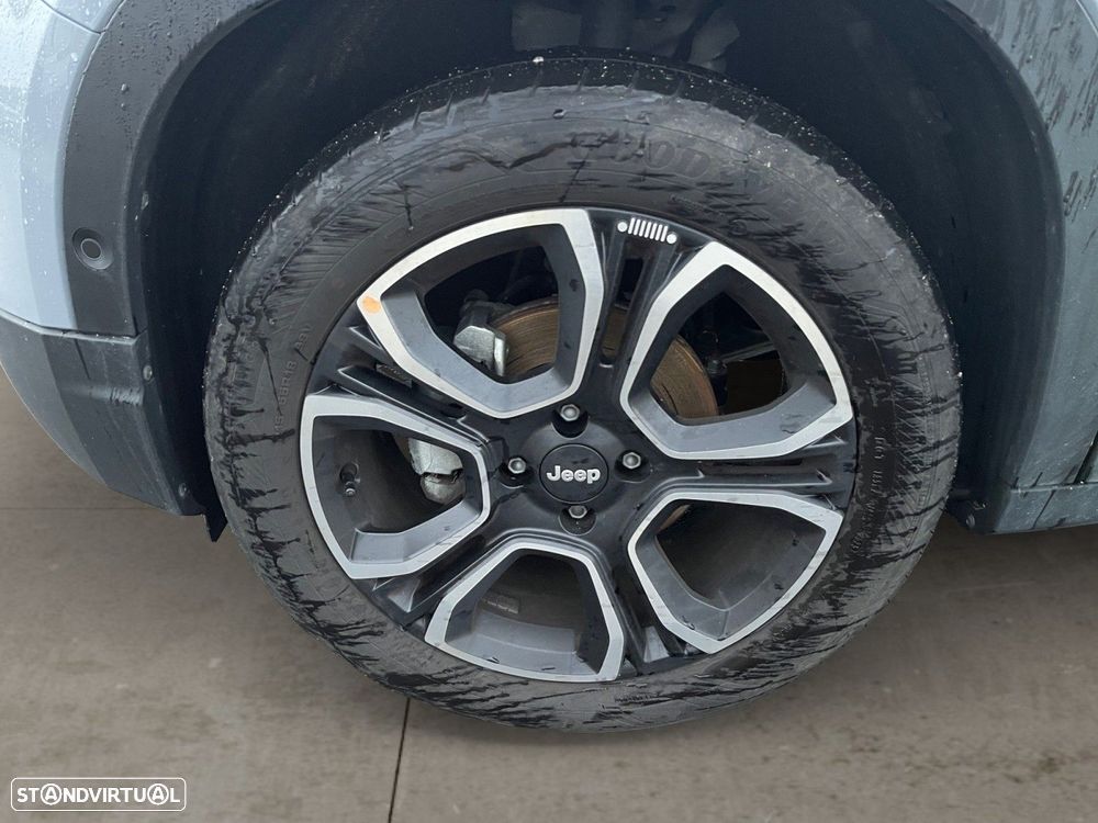 Jeep Avenger 1.2 GSE T3 Summit - 14