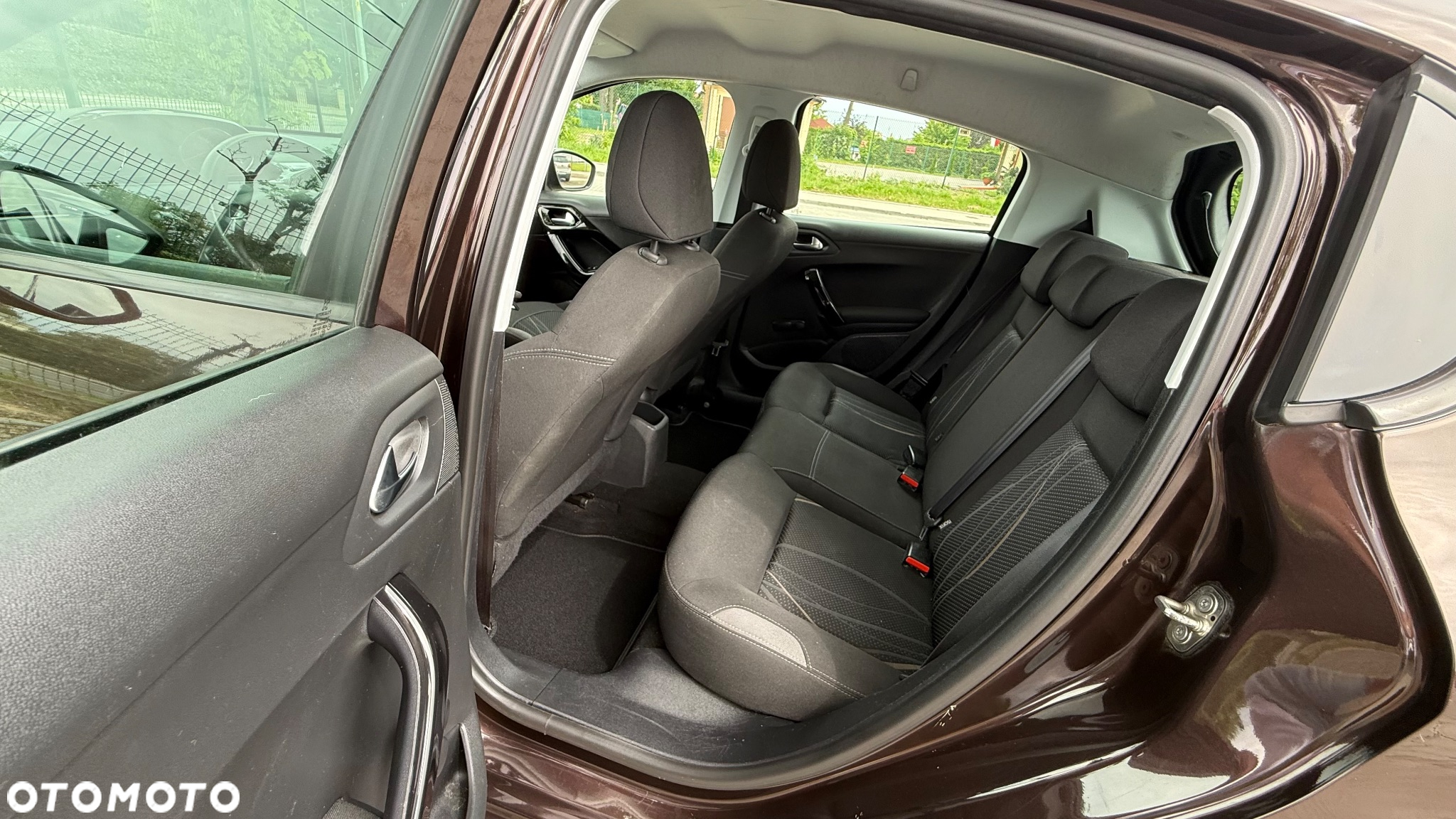 Peugeot 208 1.2 PureTech Active - 13
