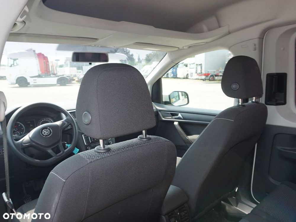 Volkswagen Caddy - 9