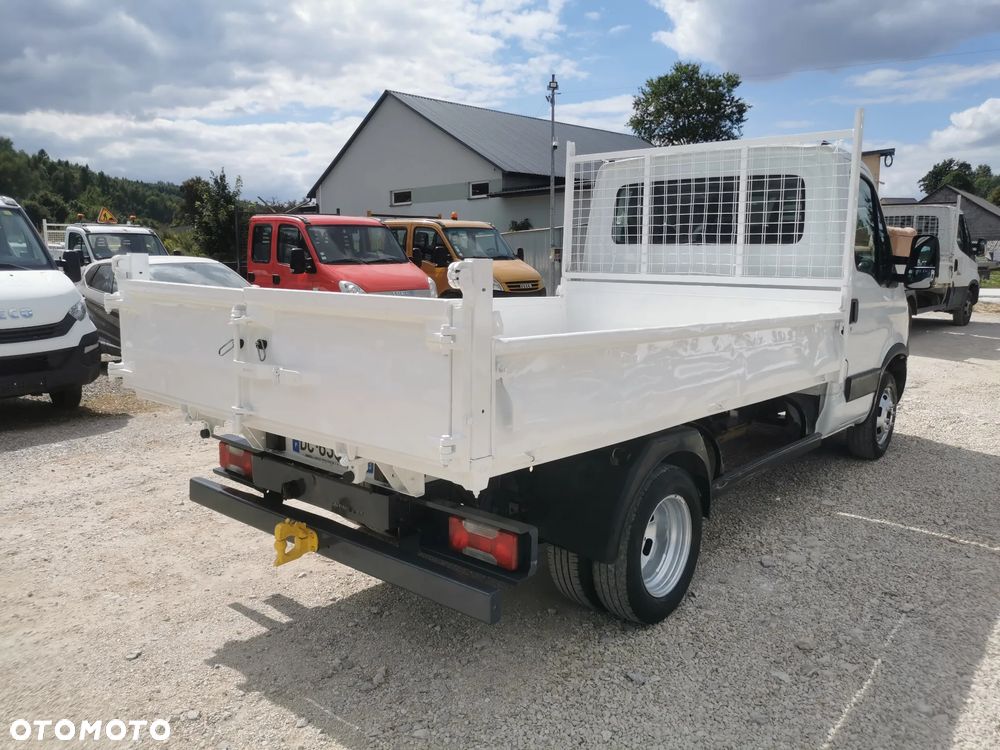 Iveco Daily 35C11 Kiper wywrotka Hak Bliźniak sprowadzony 35C12 - 14