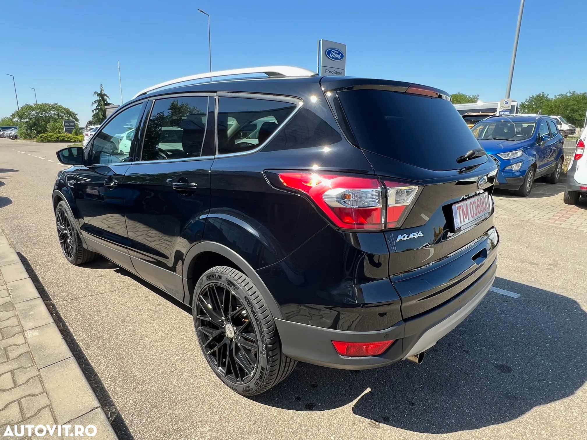 Ford Kuga - 4