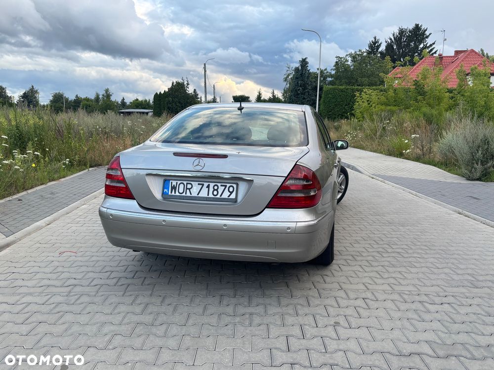 Mercedes-Benz Klasa E 320 CDI T Elegance - 13