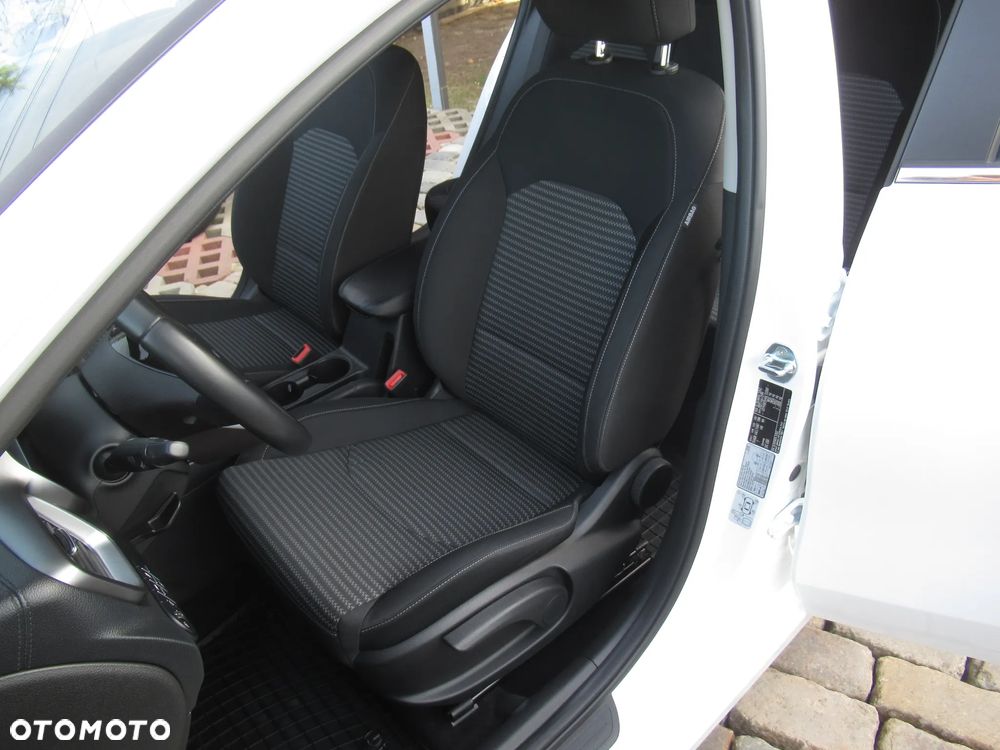 Kia Ceed 1.5 T-GDI M - 6