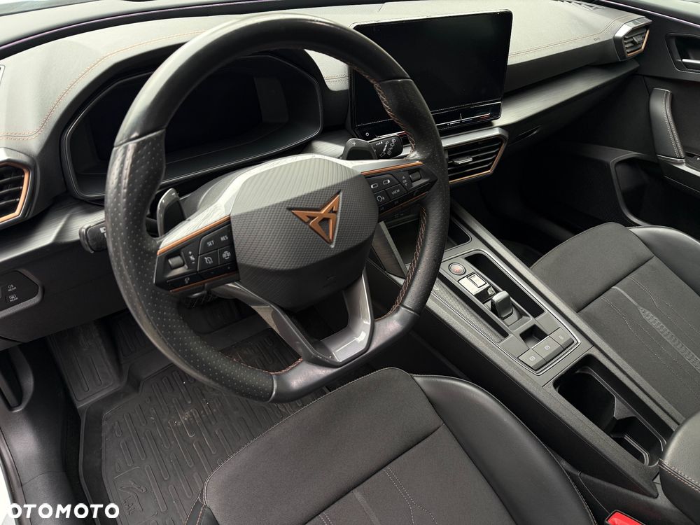 Cupra Formentor 1.4 e-Hybrid DSG Tribe Edition - 30