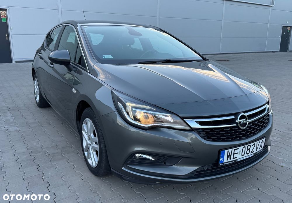 Opel Astra - 9