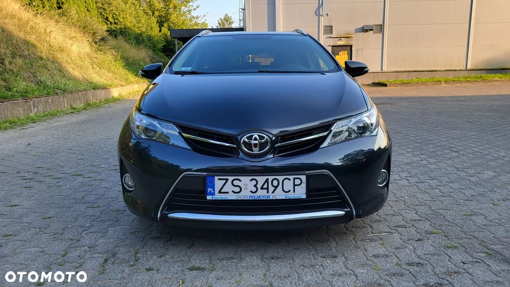 Toyota Auris 1.6 Premium - 15