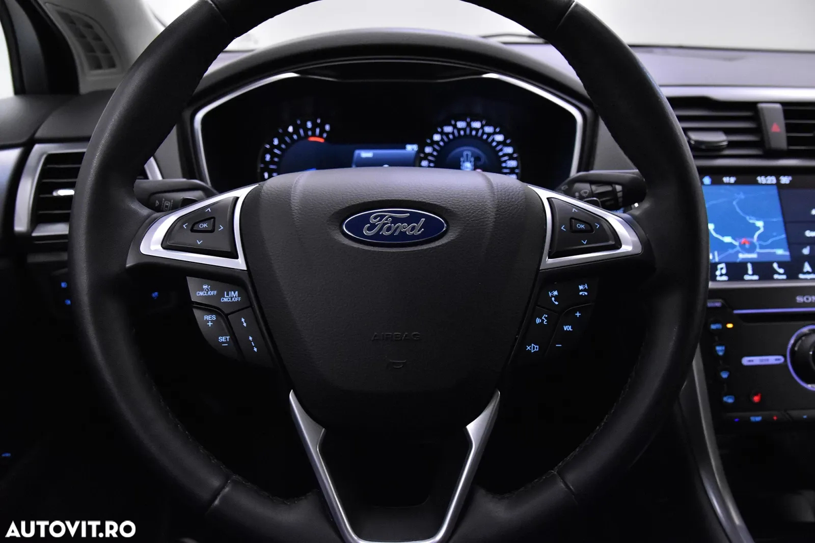 Ford Mondeo 2.0 TDCi PowerShift-Aut Allrad Business Edition - 19