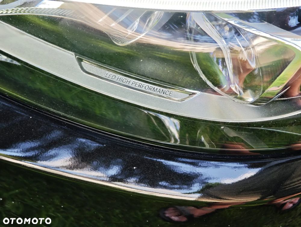 Mercedes-Benz Klasa C 180 9G-TRONIC - 23