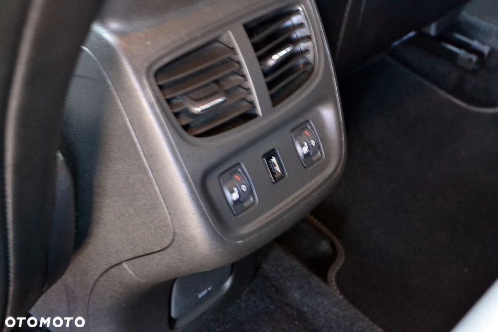 Opel Grandland X 1.2 Start/Stop 120 Jahre - 18