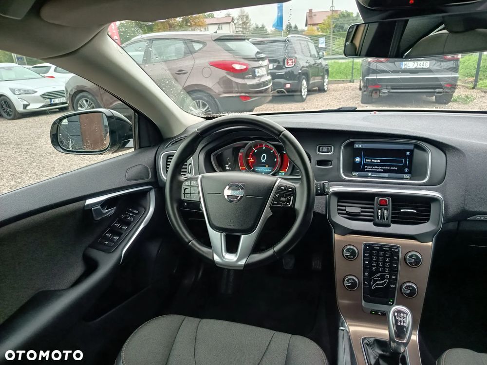Volvo V40 Cross Country D2 You - 16