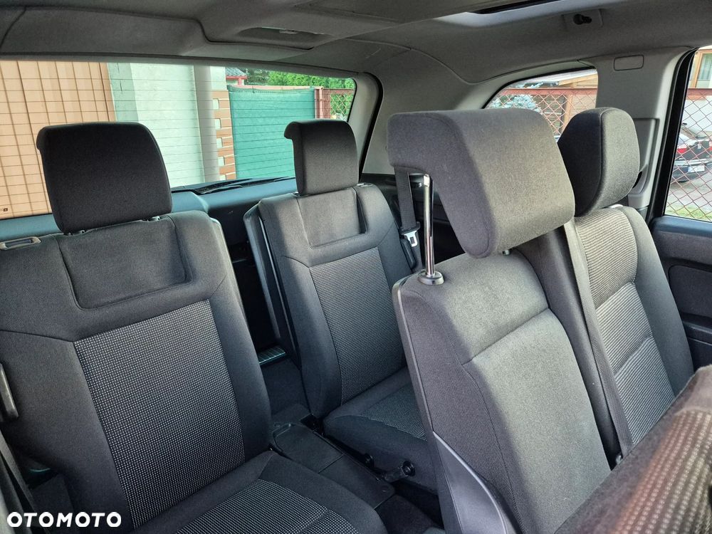 Opel Zafira - 13
