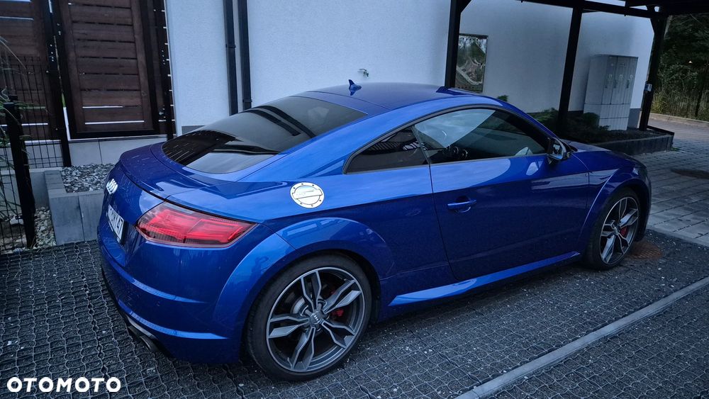 Audi TT S Coupé - 7