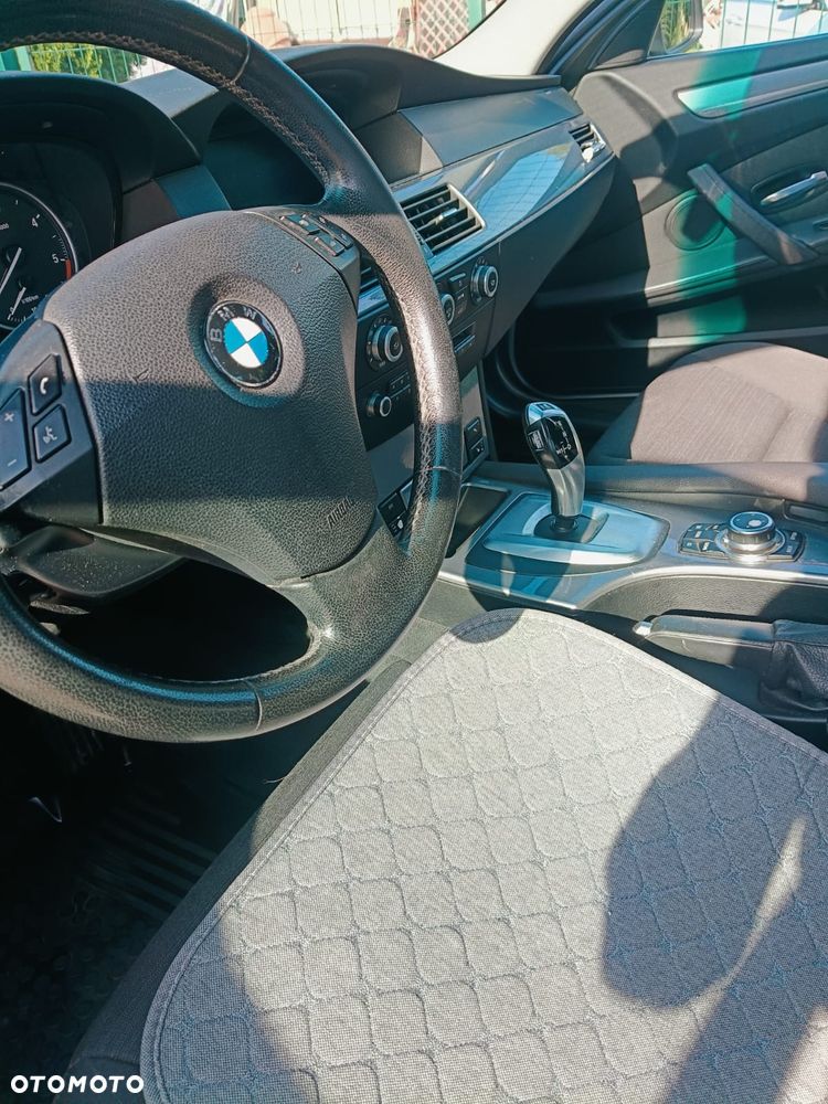 BMW Seria 5 520d - 6