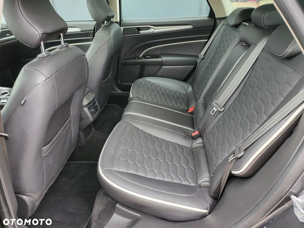 Ford Mondeo Vignale 2.0 TDCi PowerShift - 10