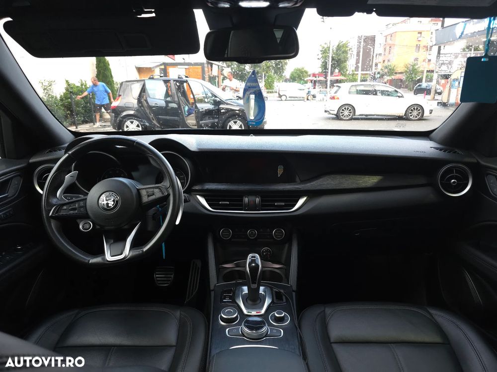 Alfa Romeo Stelvio 2.0 Turbo AWD AT8 Super - 9