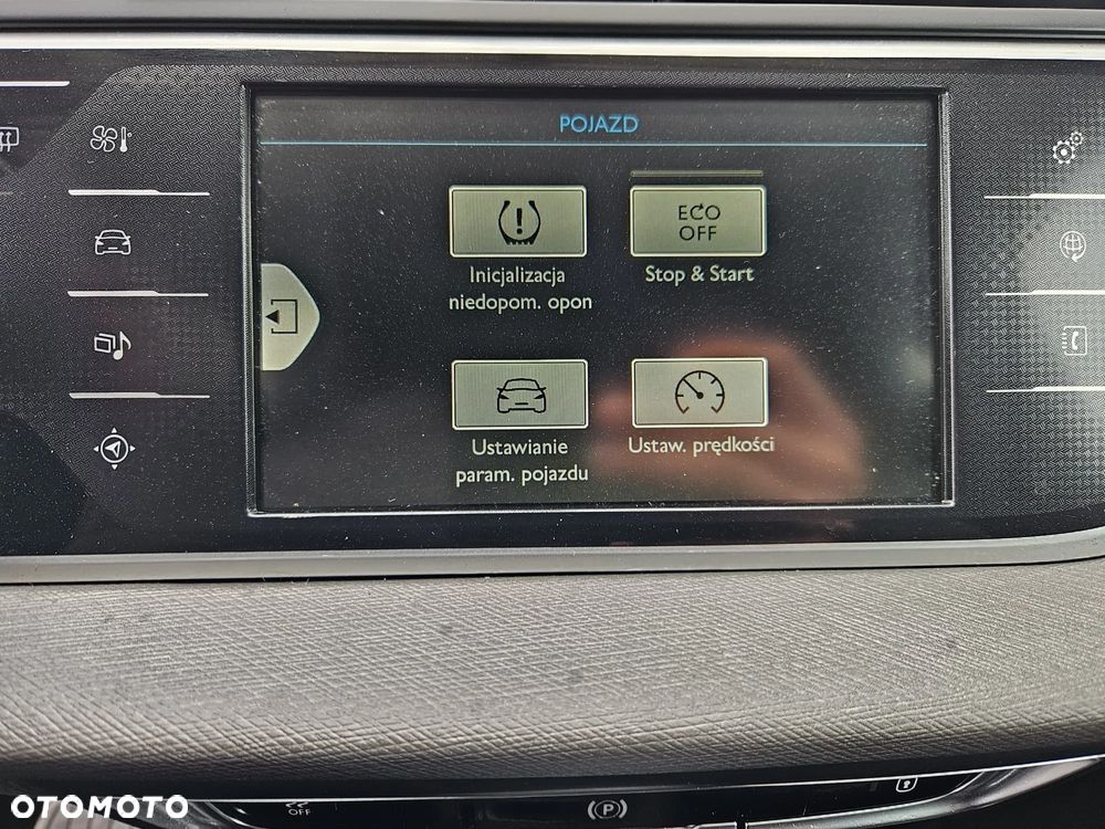 Citroën C4 Grand Picasso BlueHDi 150 EAT6 Exclusive - 27