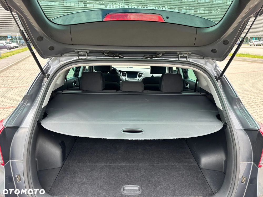 Hyundai Tucson blue 1.7 CRDi 2WD DCT Premium - 22