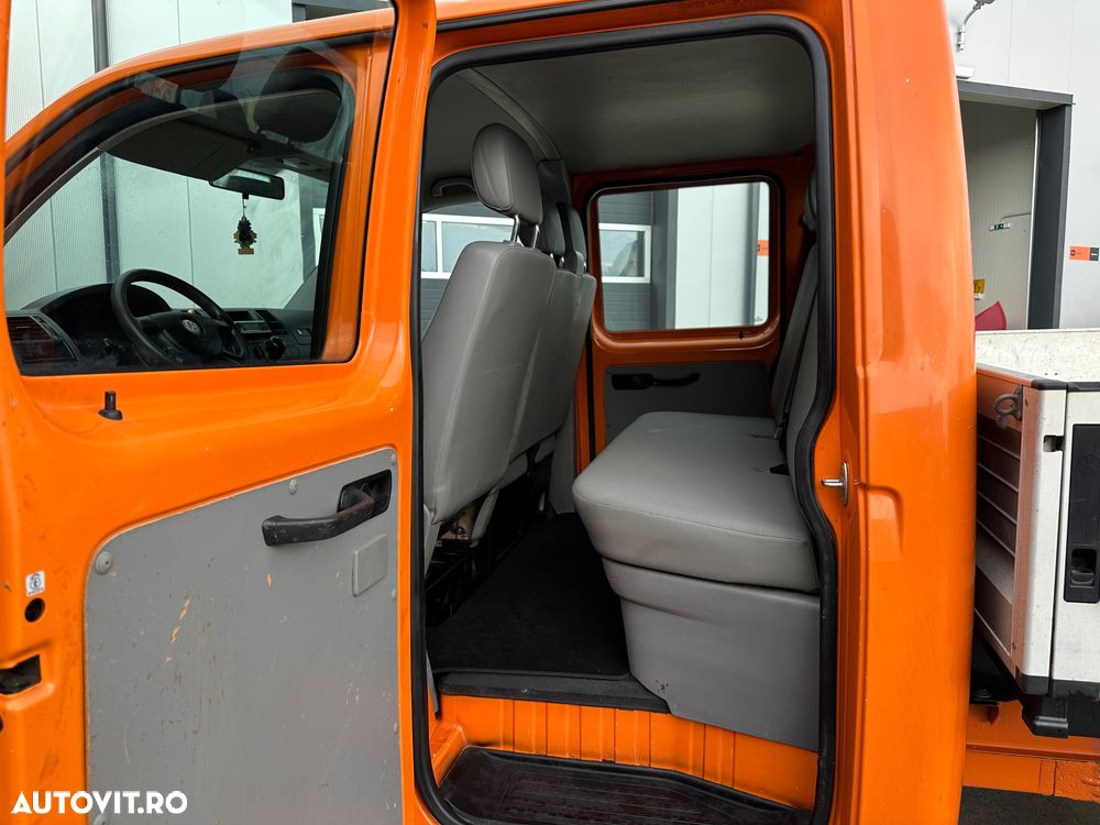 Volkswagen Transporter - 8