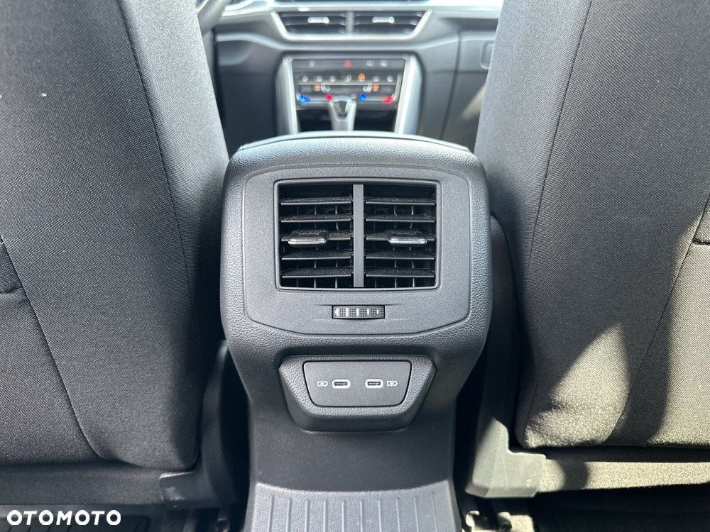 Volkswagen T-Roc 1.5 TSI Style DSG - 22
