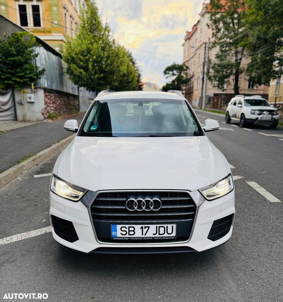 Audi Q3 - 1