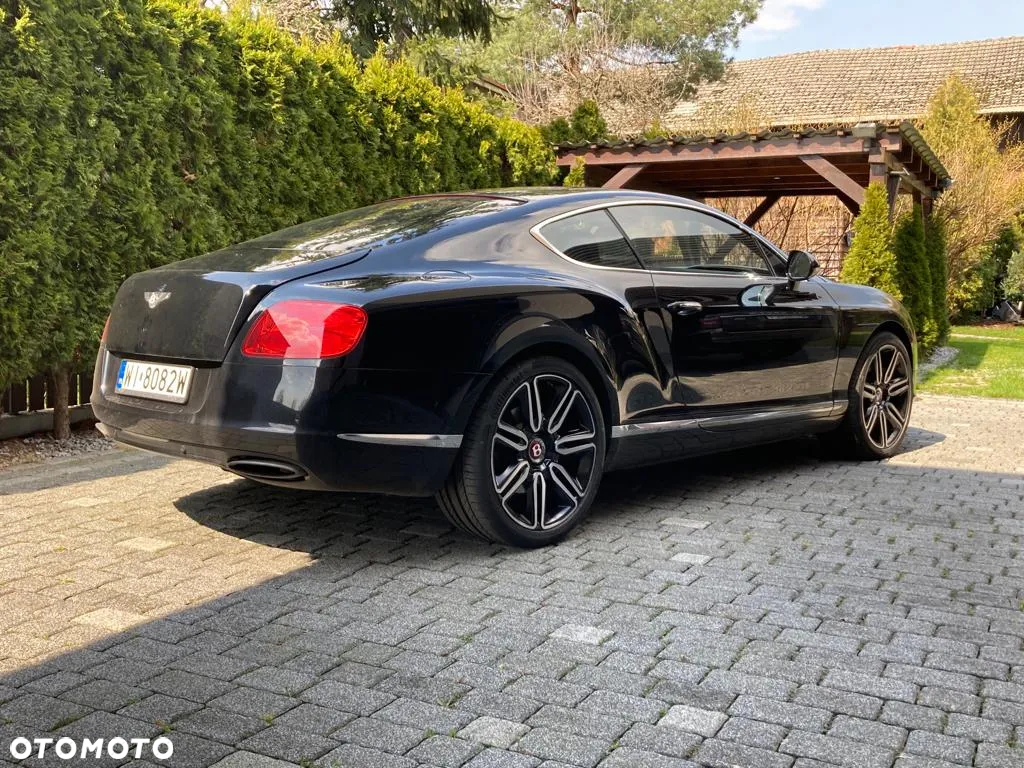 Bentley Continental GT W12 - 6
