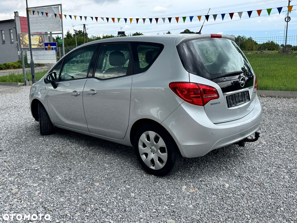 Opel Meriva - 10
