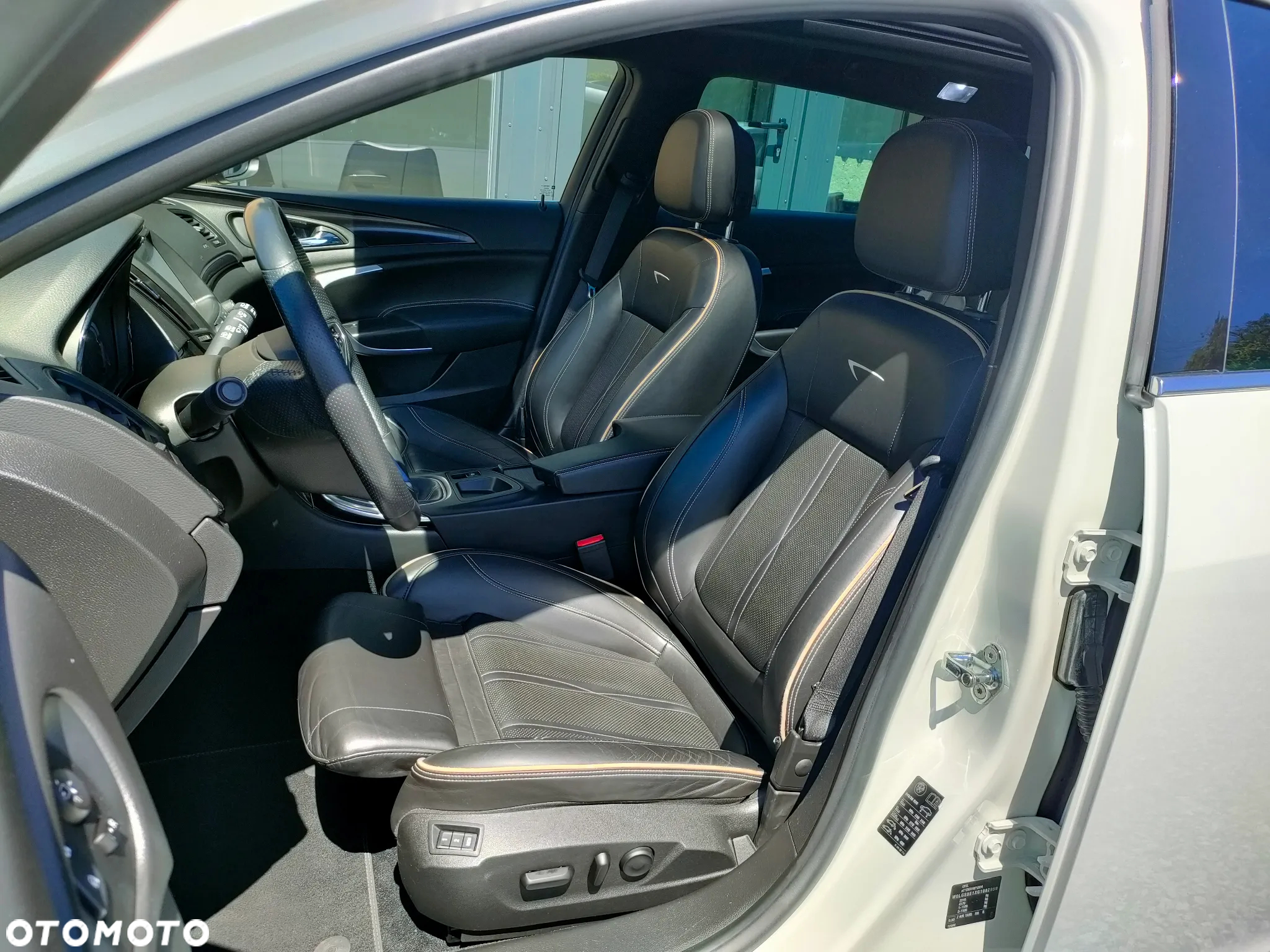 Opel Insignia 2.0 CDTI Exclusive S&S - 14