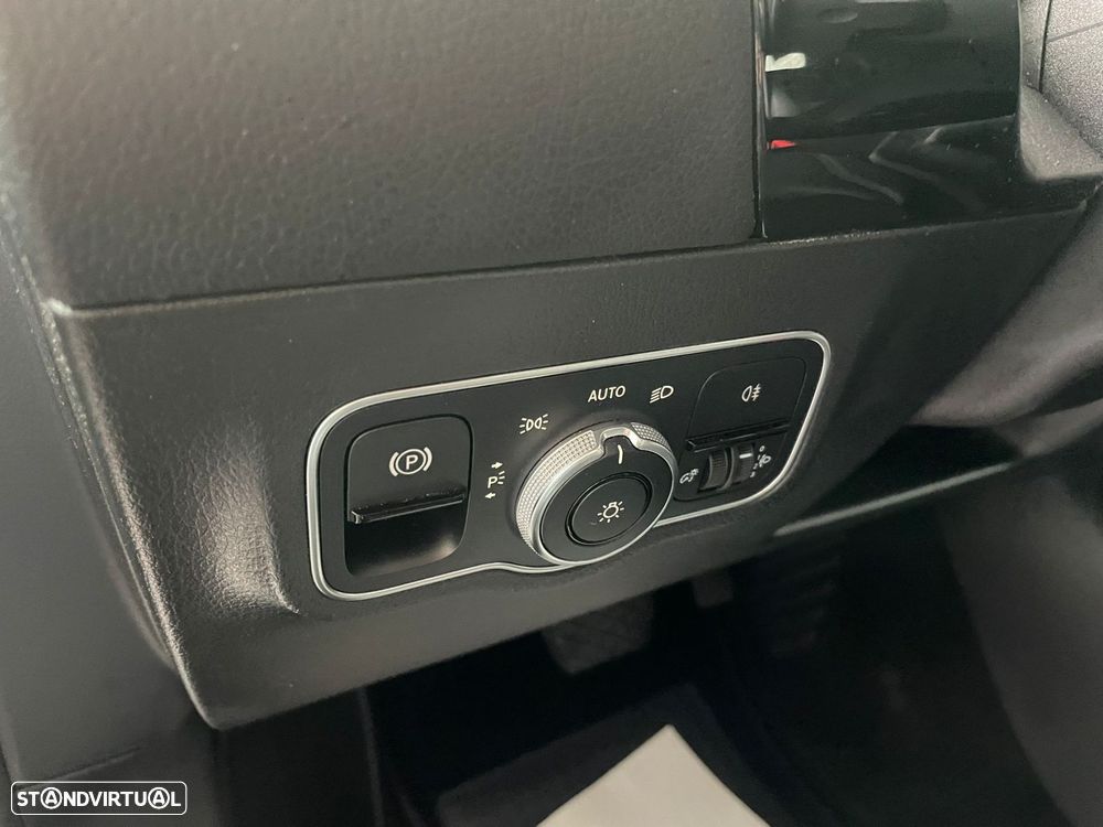 Mercedes-Benz B 180 d Style Aut. - 17