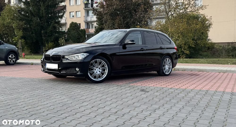 BMW Seria 3 318d - 1