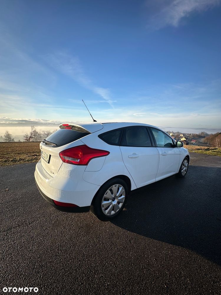 Ford Focus 1.0 EcoBoost Ambiente - 7