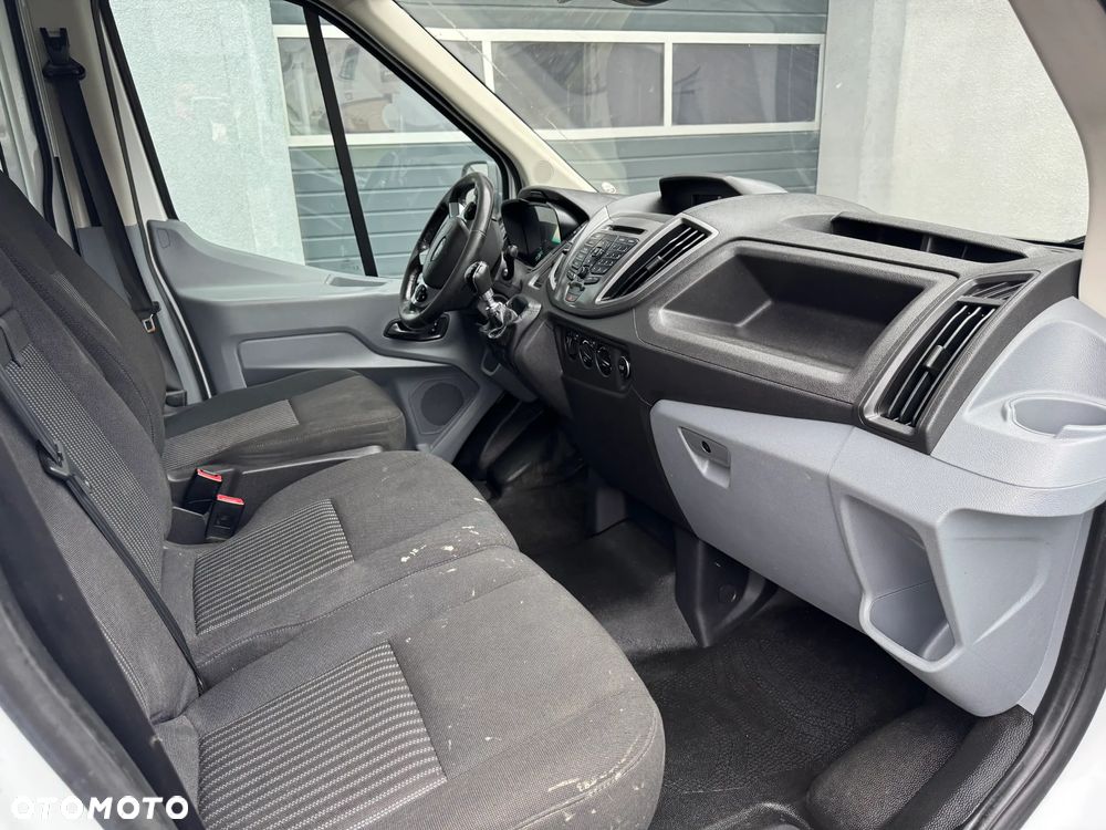 Ford Transit - 3