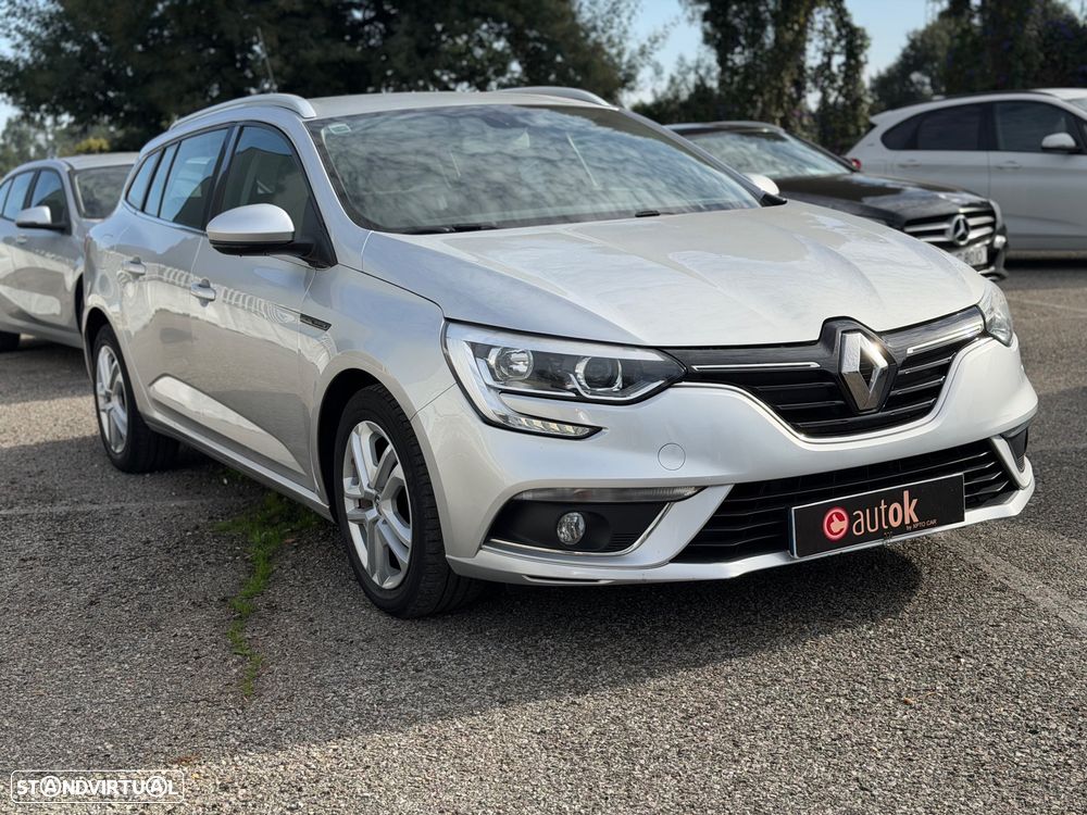 Renault Mégane Sport Tourer 1.5 dCi Zen - 2