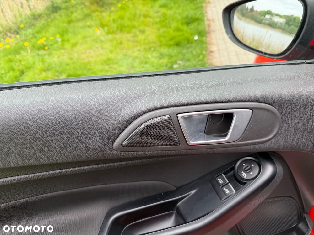 Ford Fiesta 1.0 EcoBoost STart-Stop ST-LINE - 22