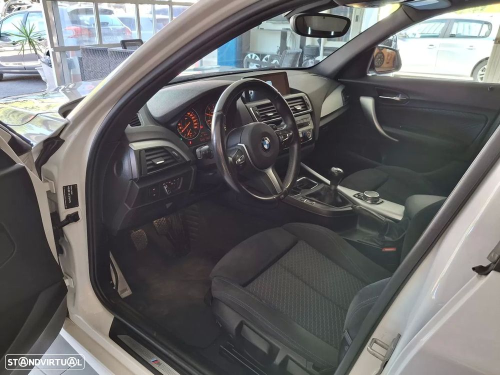 BMW 116 d Pack M - 9