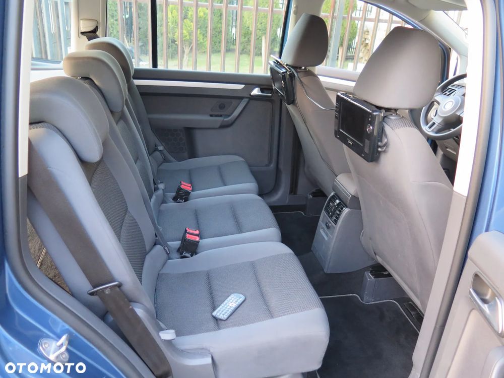 Volkswagen Touran 1.6 TDI DPF BlueMotion Technology Trendline - 13