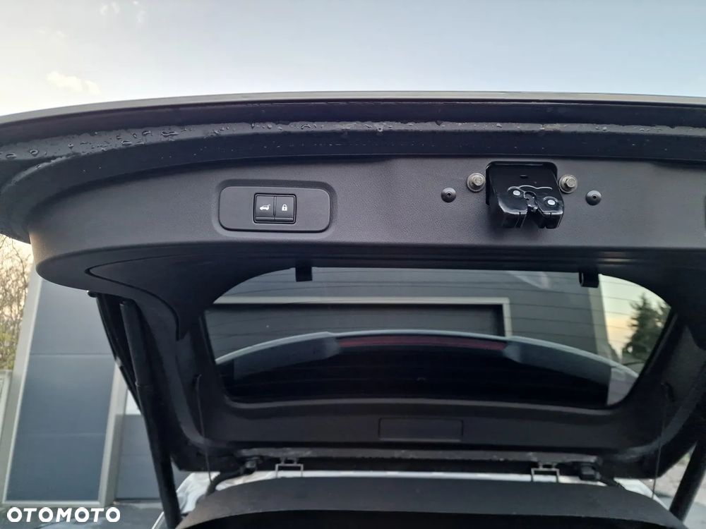 Nissan Qashqai 1.3 DIG-T MHEV Xtronic Tekna - 13