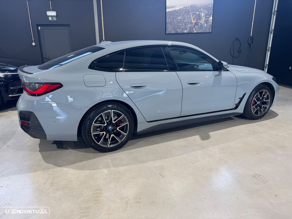 BMW i4 eDrive35 Pack Desportivo M Pro - 13