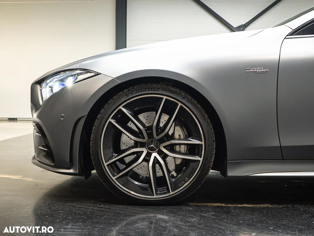 Mercedes-Benz CLS - 35