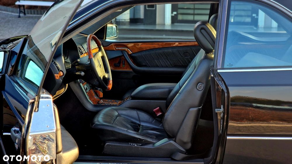 Mercedes-Benz CL - 16