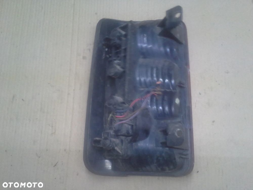 Volkswagen Caddy lampy tylne komplet EU - 8