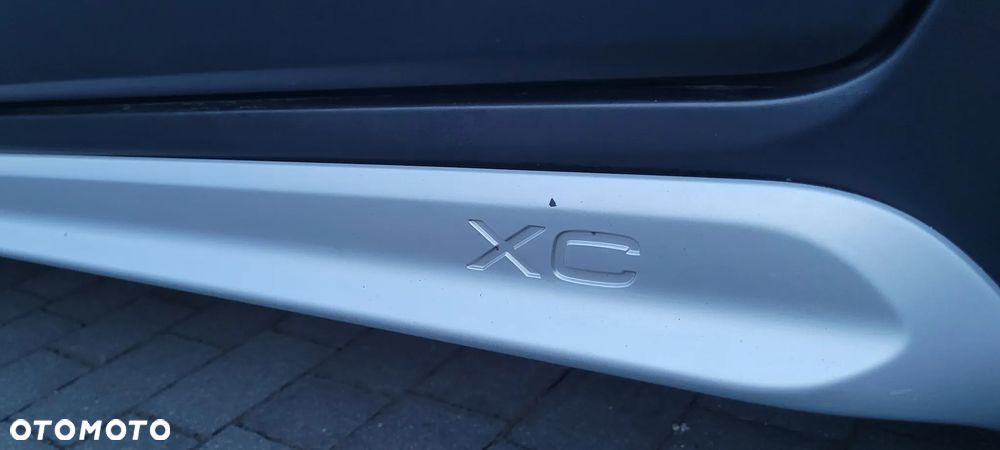 Volvo XC 60 D5 AWD Geartronic Kinetic - 27