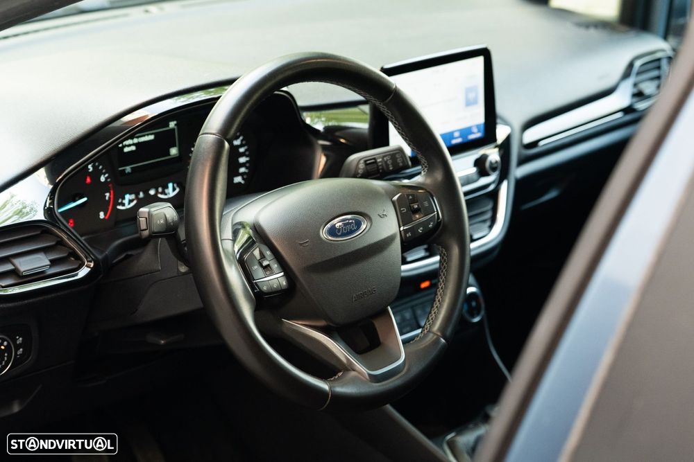 Ford Fiesta 1.0 EcoBoost Connected - 28