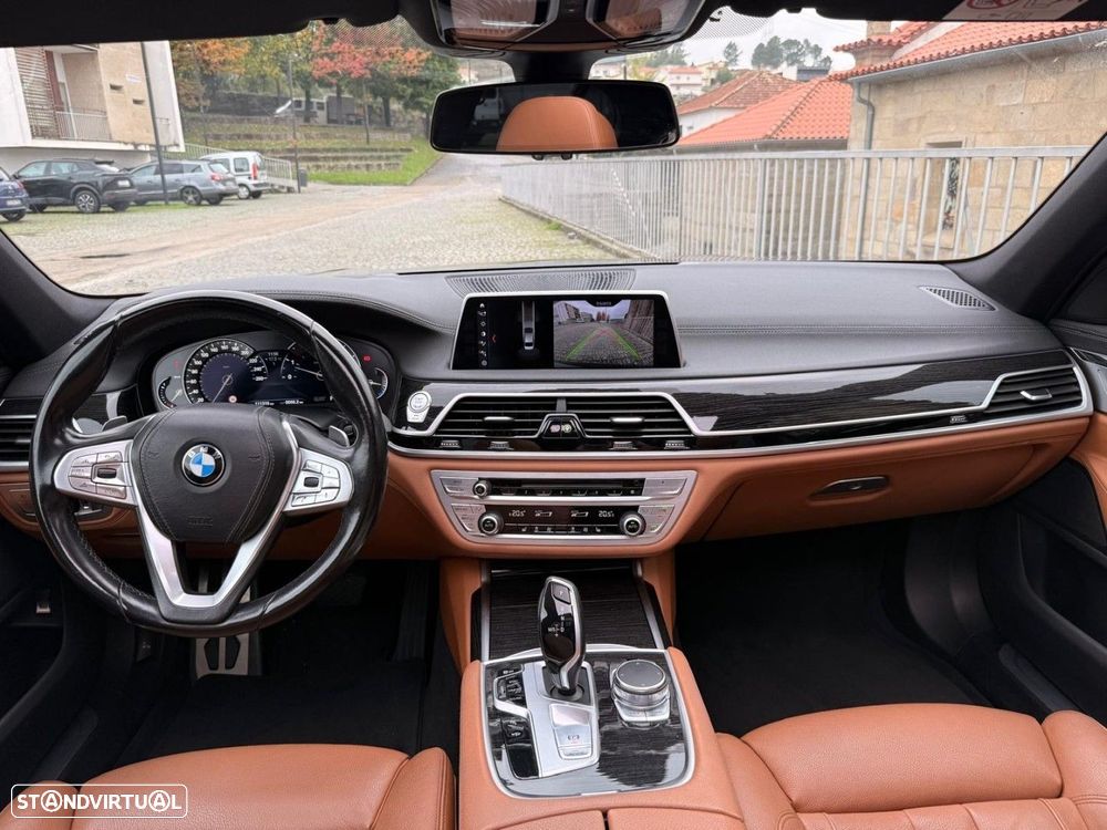BMW 730 d Pack M Auto - 46