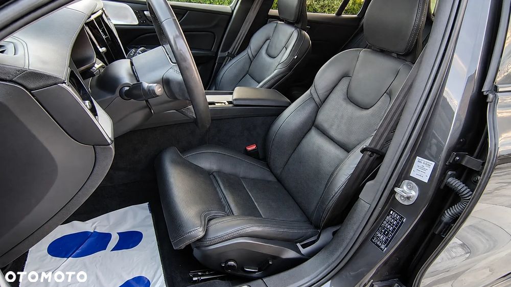 Volvo V60 Cross Country Ultimate B4 D AWD - 10
