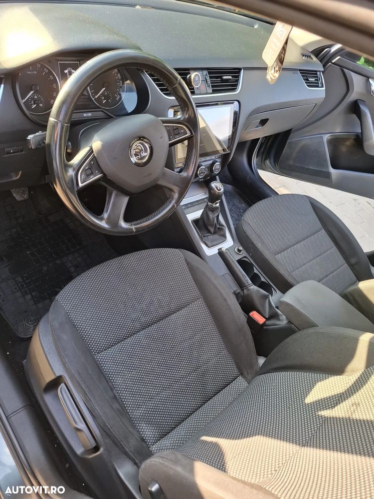 Skoda Octavia 2.0 TDI 4X4 Ambition - 5