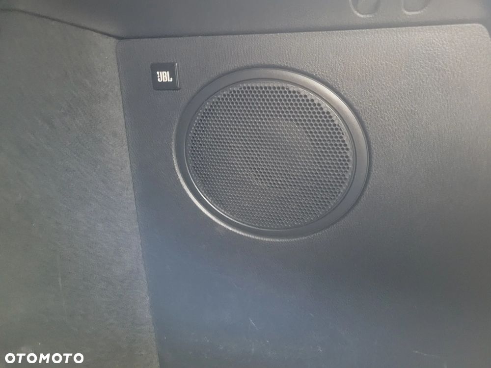 Toyota C-HR Style Selection - 8