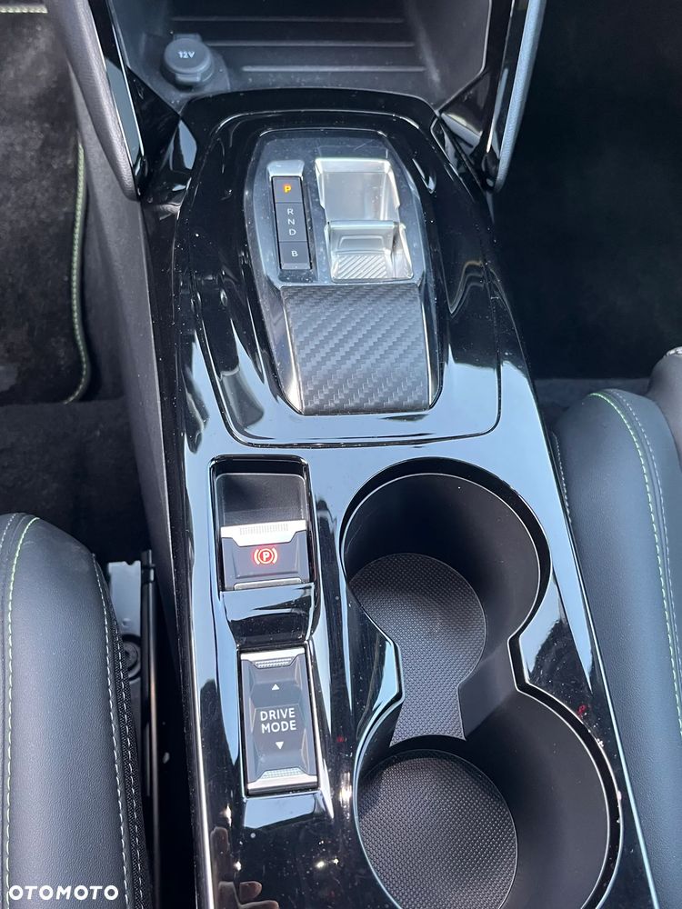 Peugeot 2008 54kWh GT Exclusive - 27